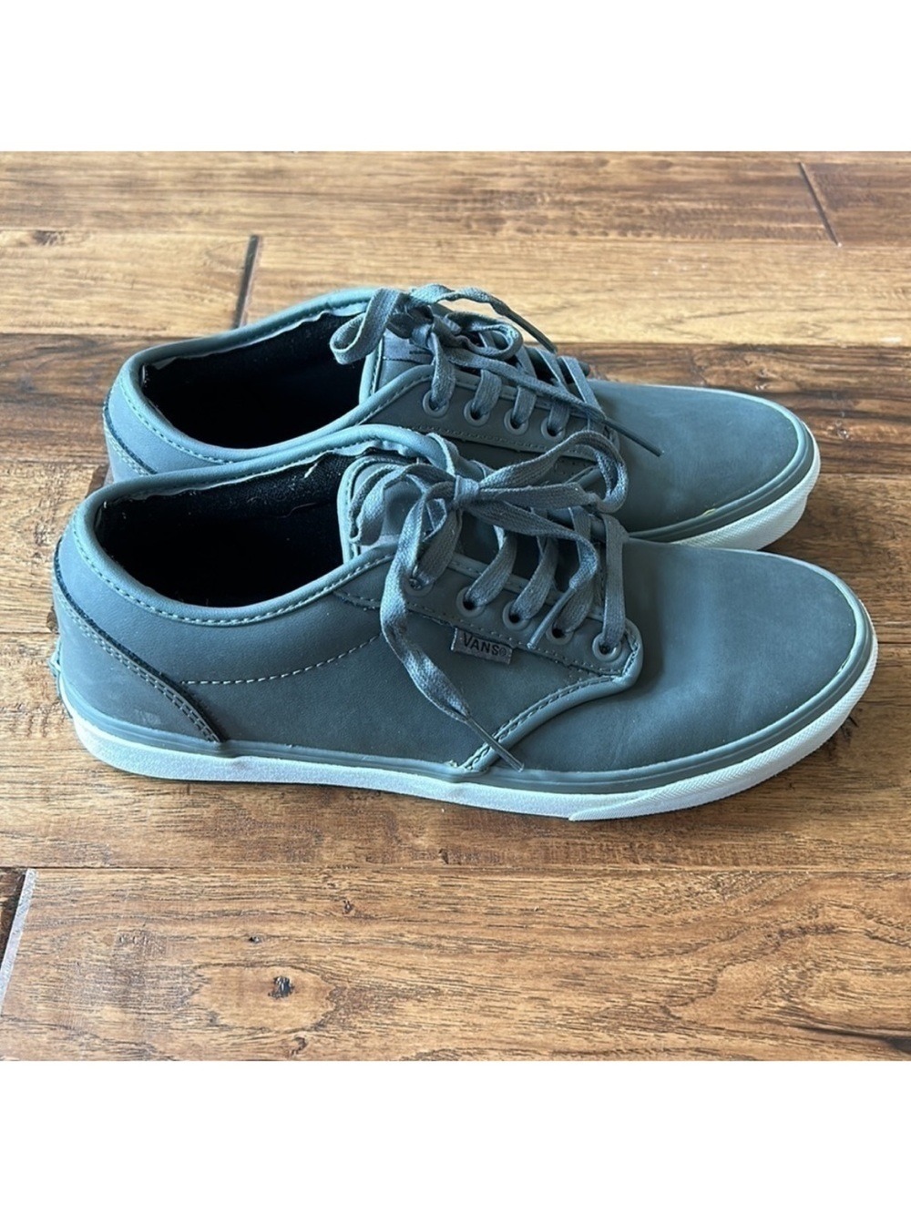 Vans Authentic Gray Leather Sneakers Skate Shoes Low Top Size Men's 8.5 / W 10